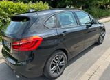 BMW 220d Active Tourer, Automatik Leder Navi Klima  - BMW 220 Active Tourer aus 2019