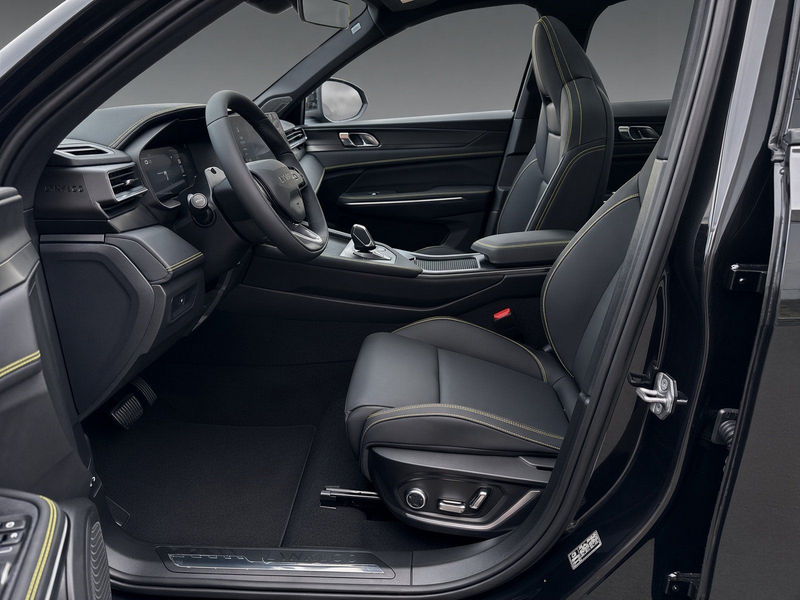 Lynk & Co 01
