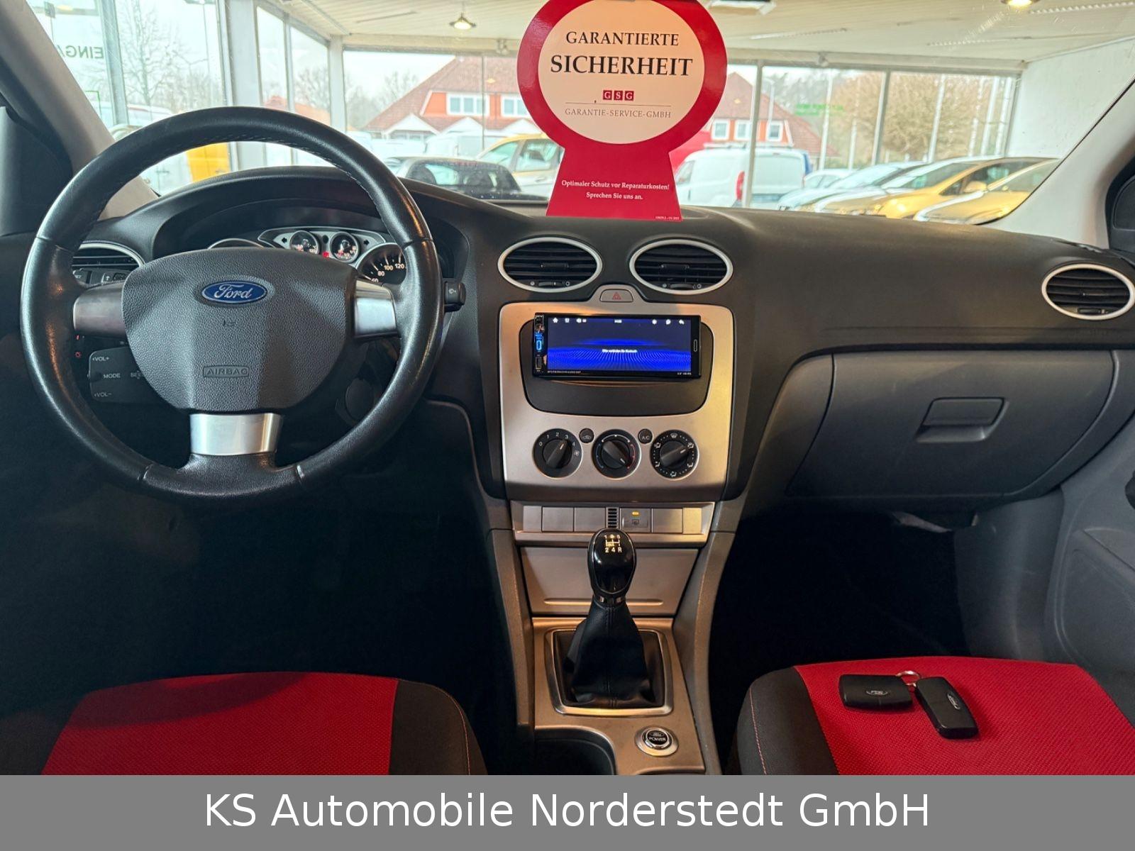 Ford Focus 2009 — photo 19