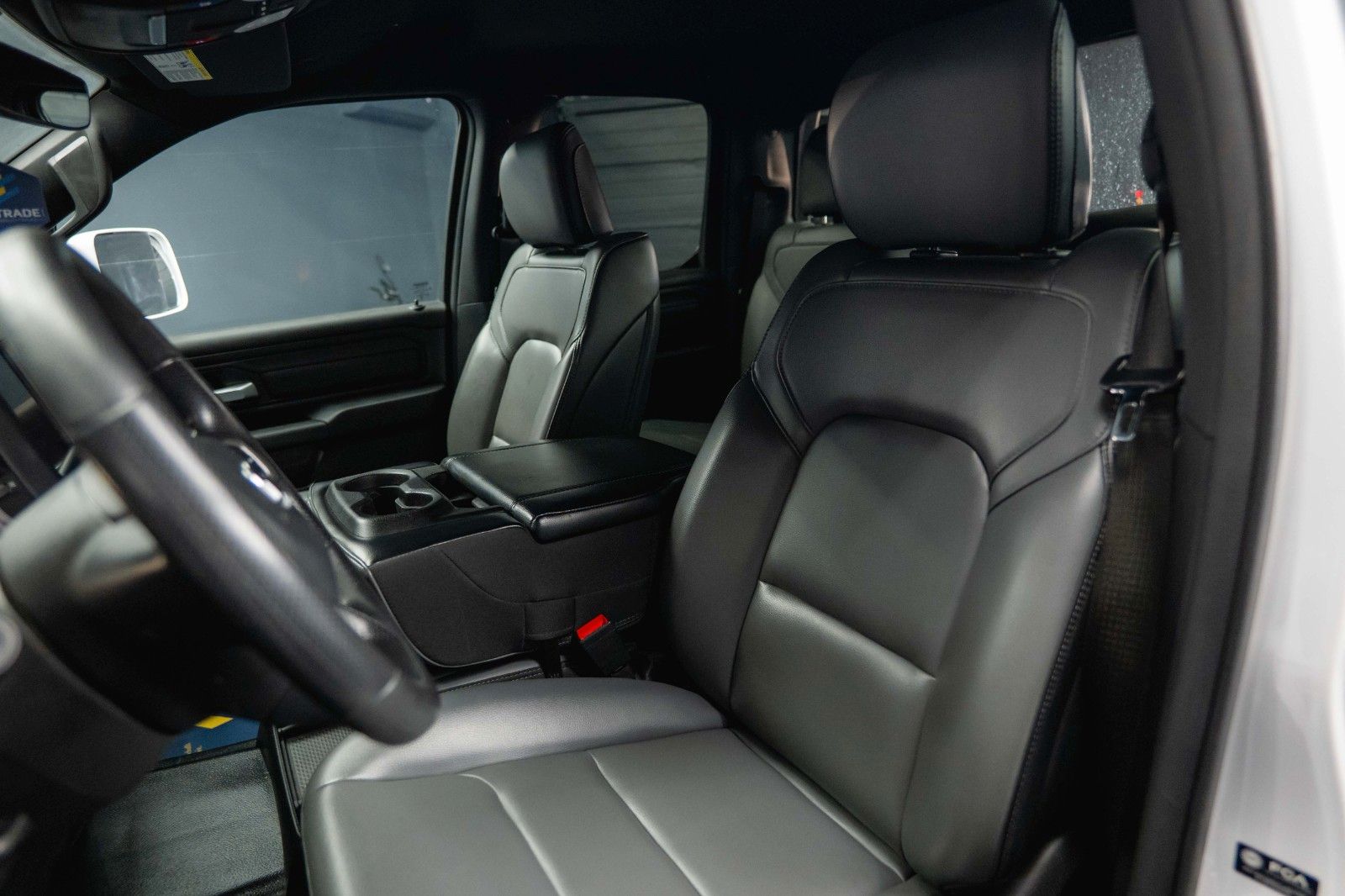 Fahrzeugabbildung Dodge RAM 5.7 V8 HEMI 4x4 OFFROAD LONGBED Limited 19%