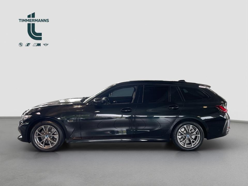 BMW 330e Touring Automatic Navi Bluetooth PDC MP3