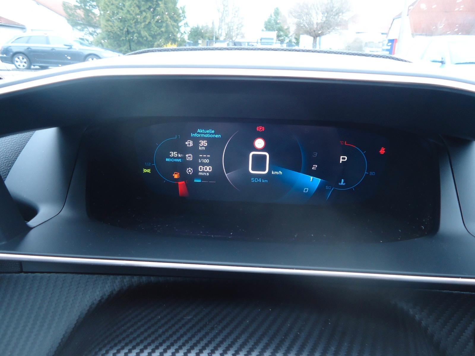 Peugeot 2008 PureTech 155 EAT8 GT *Navi-Sitzheizung*