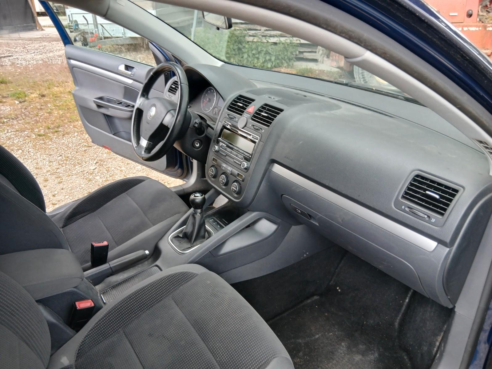 Volkswagen Golf 2009 — photo 15