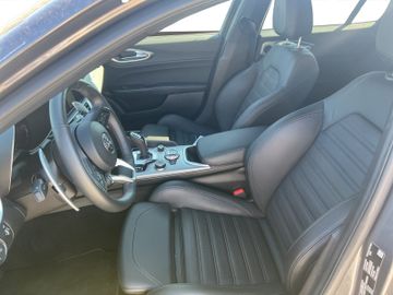 Alfa Romeo Giulia Veloce Q4 2.0 Turbo 16V Kam.+KeyLess+SHZ