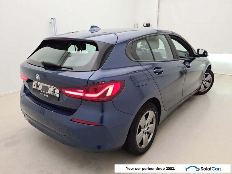 BMW 116 d Aut. LED Navi KeylessGo Klima PDC ... imagem 3
