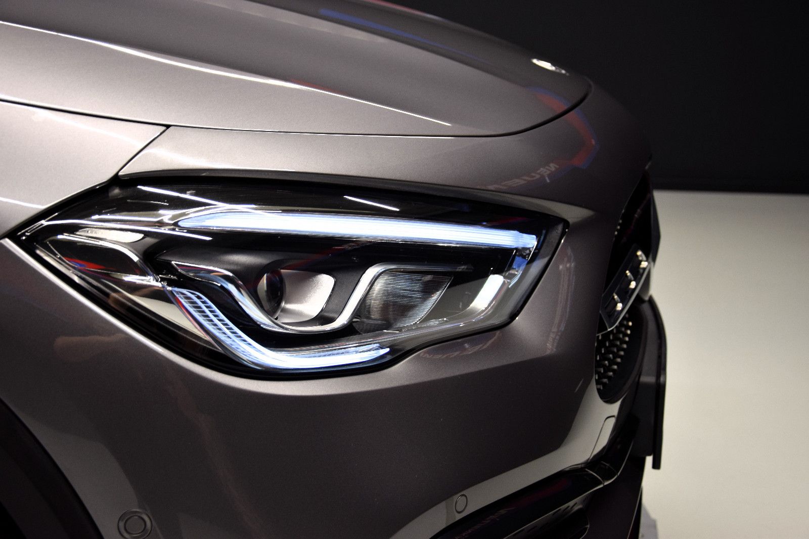 Fahrzeugabbildung Mercedes-Benz GLA 200 AMG-Line LED Kamera Business Pano