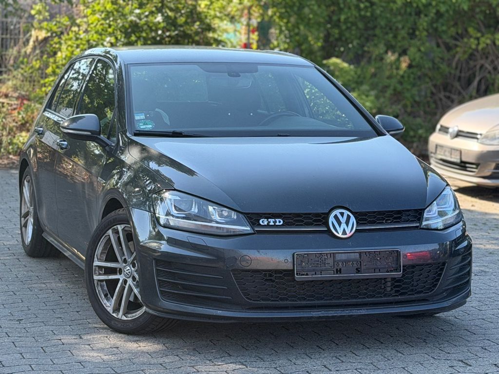 Image of Volkswagen Golf