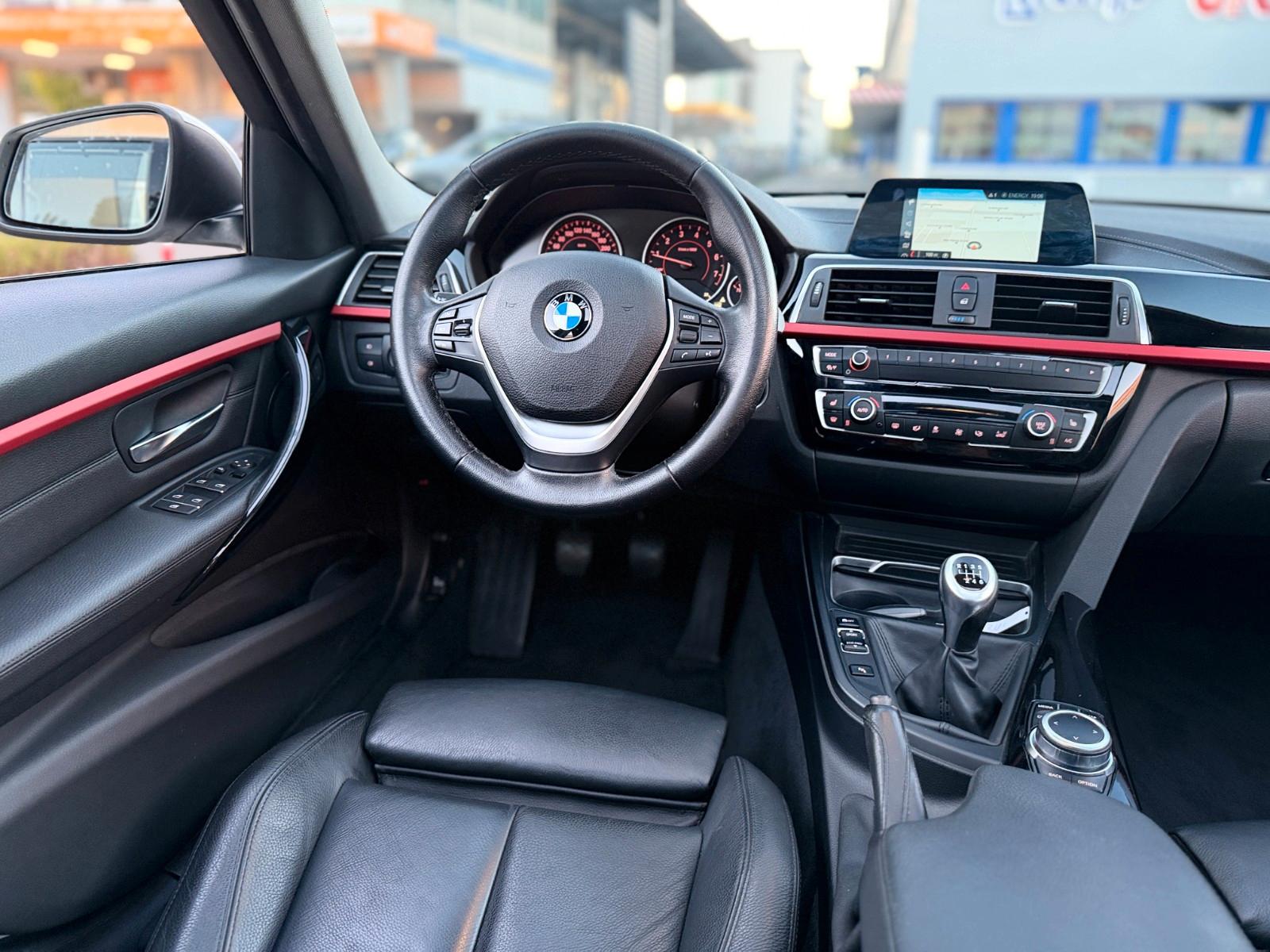 BMW 318 i Sport Line