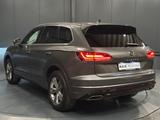 Volkswagen Touareg R-Line 4Motion*19Zoll*LEDER*KAMERA*INNOV - : Allradantrieb, Geländewagen
