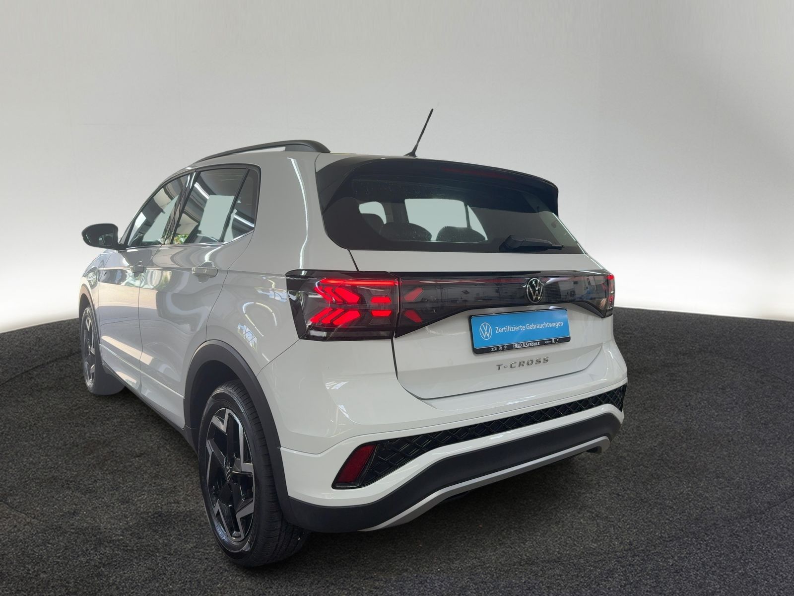 Volkswagen T-Cross R-LINE 1.0TSI IQ-LED NAVI PDC SHZ foto 3
