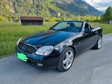 Mercedes-Benz SLK 200 Cabrio/ Roadster  - Mercedes-Benz 200 mit 3 Türen