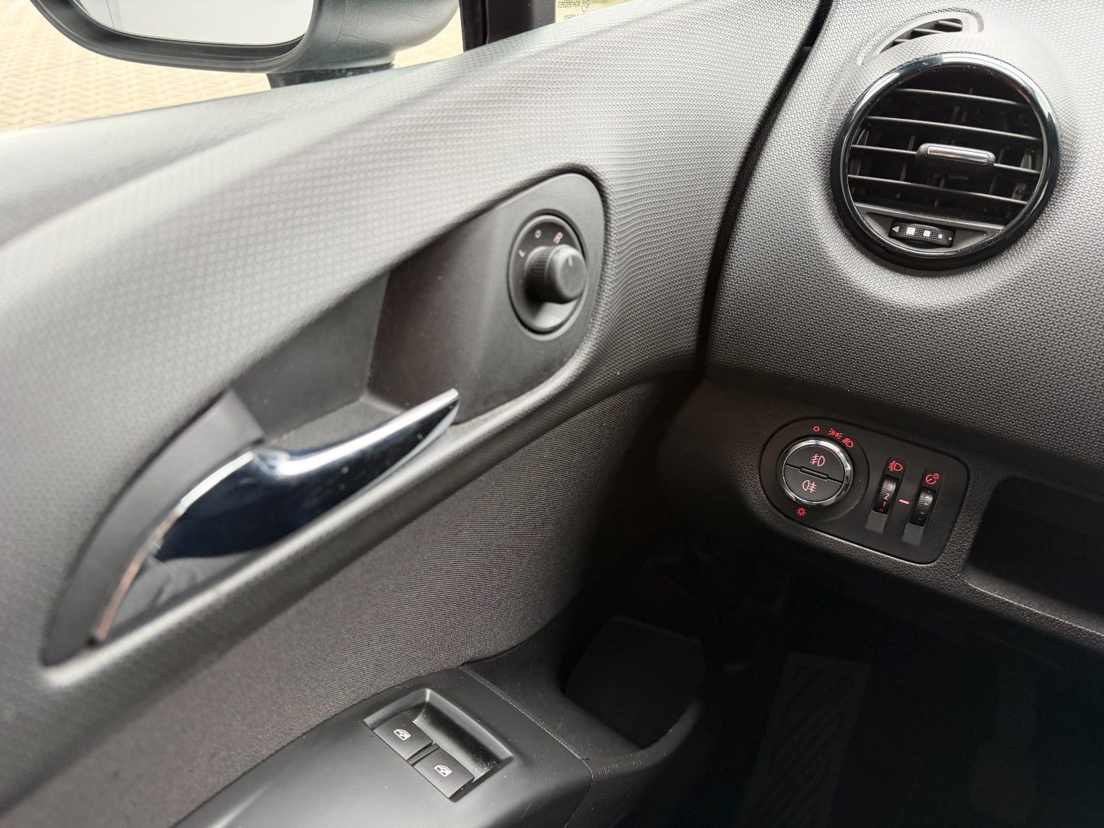 Fahrzeugabbildung Opel Meriva B Drive 120PS SHZ/PDC/LHZ!