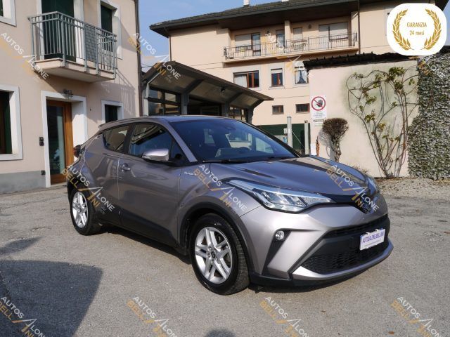 Toyota TOYOTA C-HR 1.8 Hybrid E-CVT Business