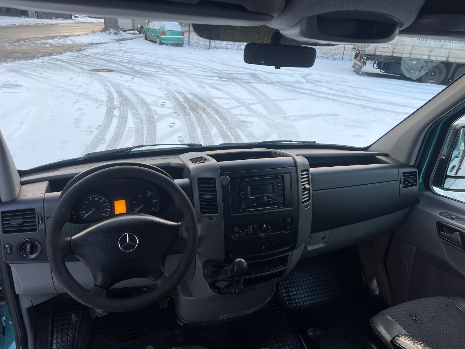 Fahrzeugabbildung Mercedes-Benz Sprinter II Pritsche *DOPPELKABINE*6.STIZ*1.HAND