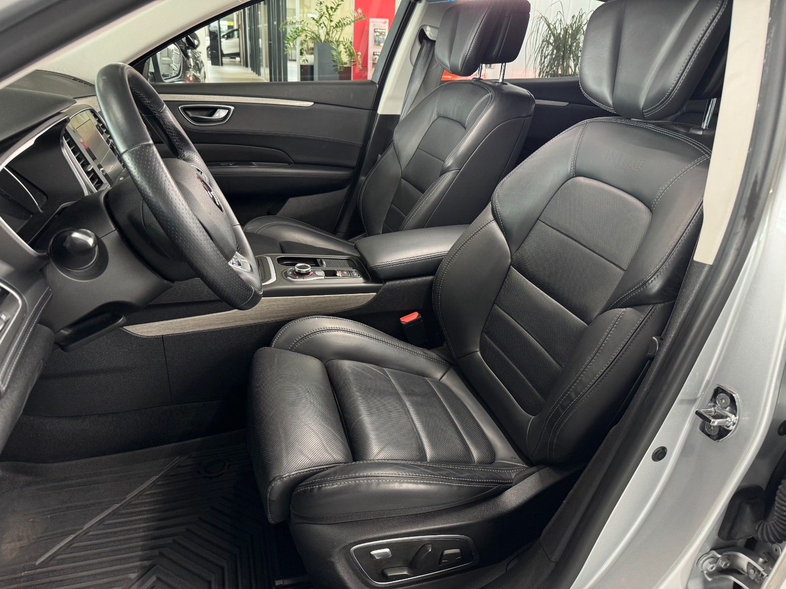 Fahrzeugabbildung Renault Talisman 1.6 dCi 160 Initiale Paris   "ACC"