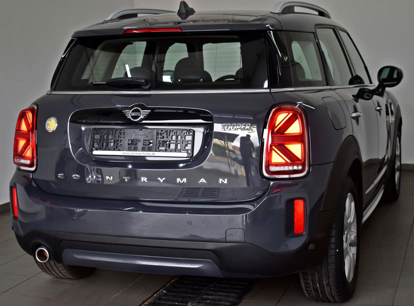 Fahrzeugabbildung MINI Cooper SE Countryman All4,Leder,Navi,LED,PDC