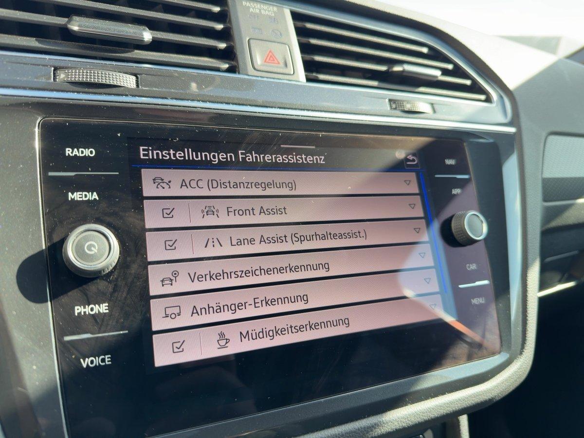 Volkswagen Tiguan R 2.0 TSI DSG BLACK+NAV+AHK+MATRIX+APP+AC, миниатюра 15