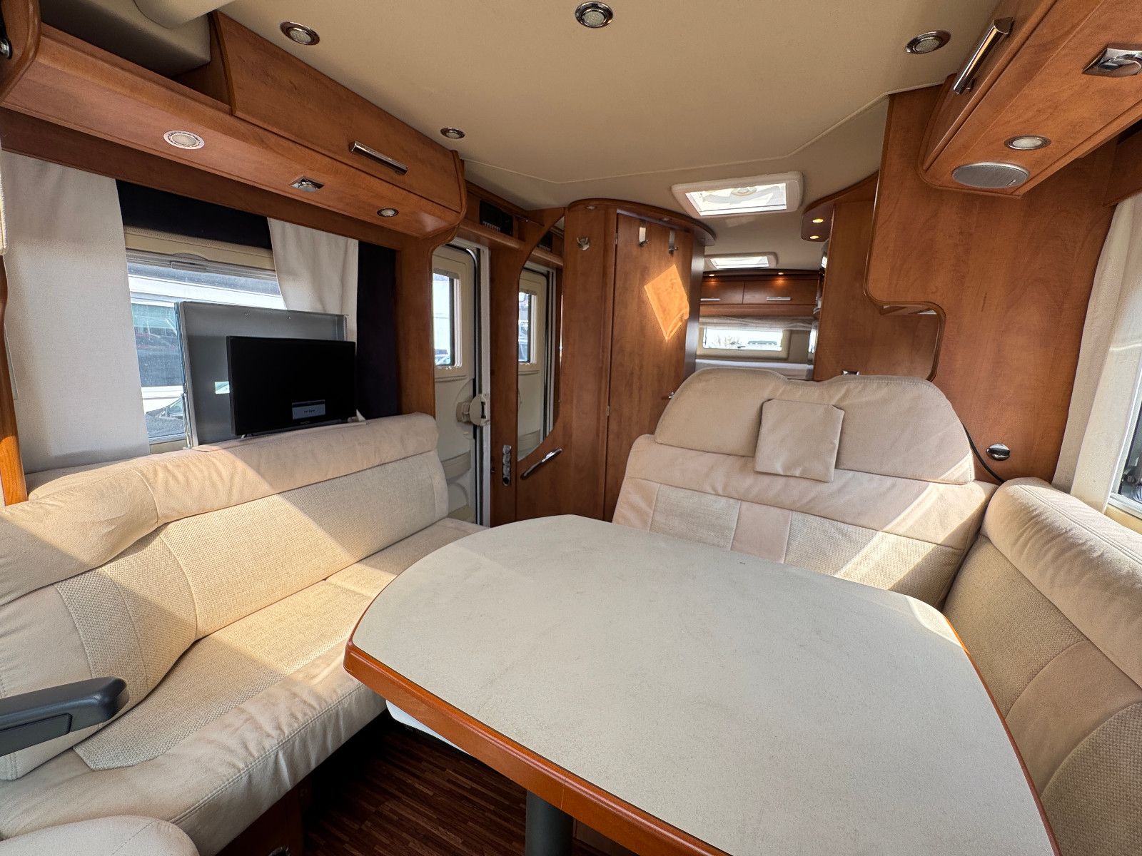 Fahrzeugabbildung Carthago TOURER C1 T 145 H FIAT DUCATO MAXI SOLAR TV SAT