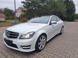 Mercedes-Benz C 350 4Matic Full, AMG - Mercedes-Benz C 350 mit Benzin-Antrieb: Coupe