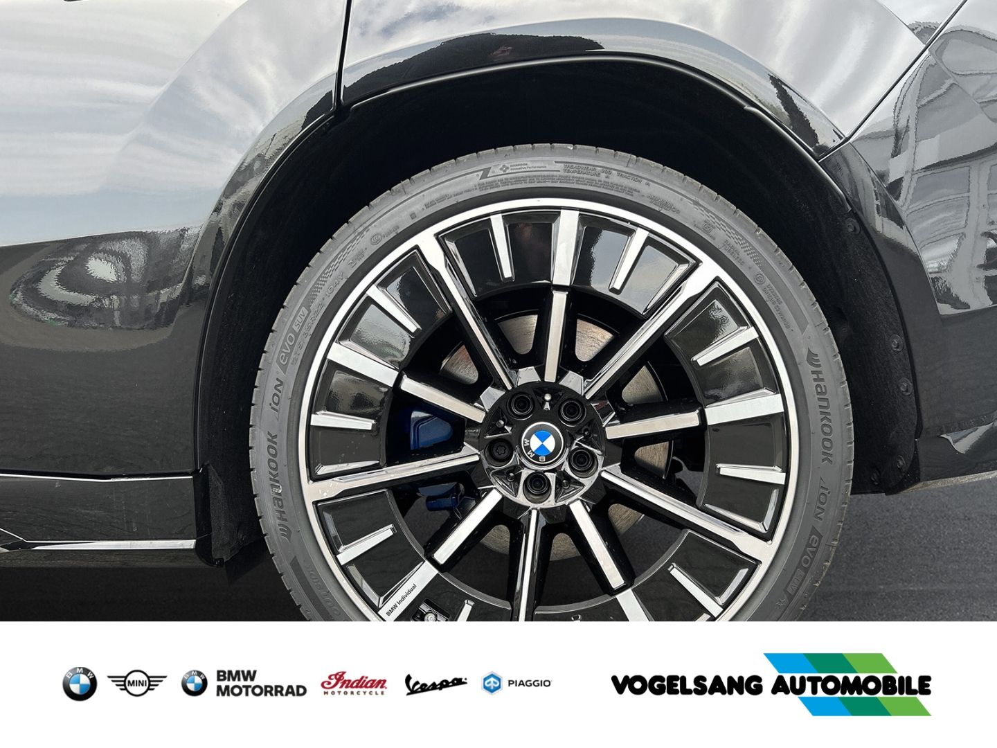 Fahrzeugabbildung BMW iX3 50 xDrive M Sport 22'' Pano harman/kardon AH