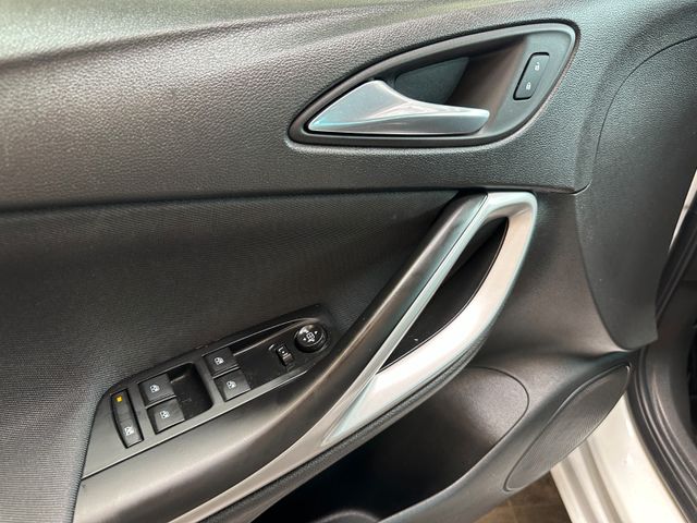 MYAUTOCENTER – Gebraucht- und Jahreswagen mit Werkstattservice in Pfaffenhofen Opel Astra *LED*TEMPO*ISOFIX*KLIMA*19%MWST*