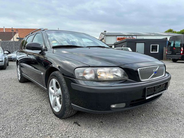 Volvo V70 2.4 (103kW)  HU neu  AHK  Klima