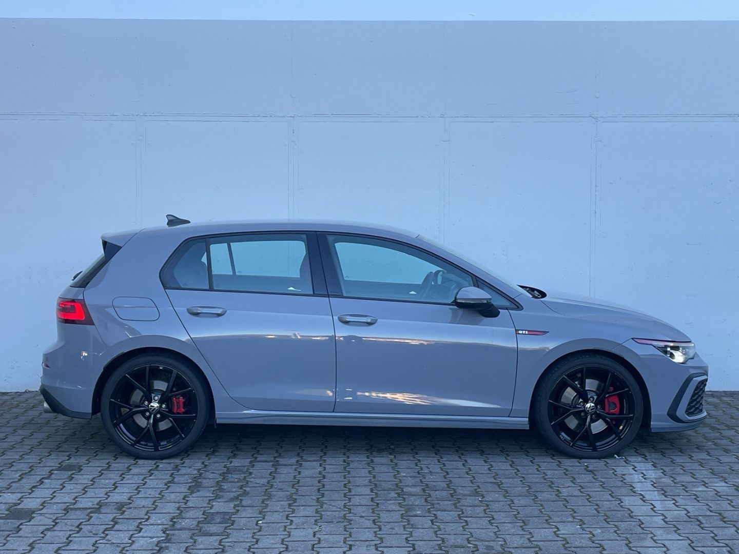 Golf GTI VIII 2.0TSI DSG AHK/Kamera/H&K/IQ.Light