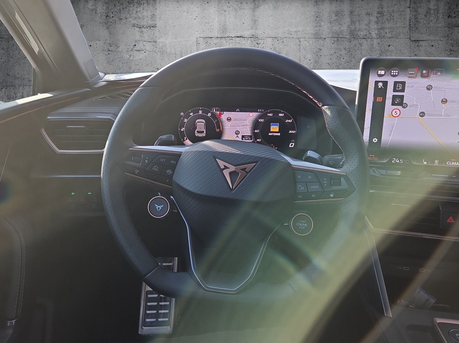 Leon "Pure Performance" 1.5 eTSI 110kW DSG NAVI