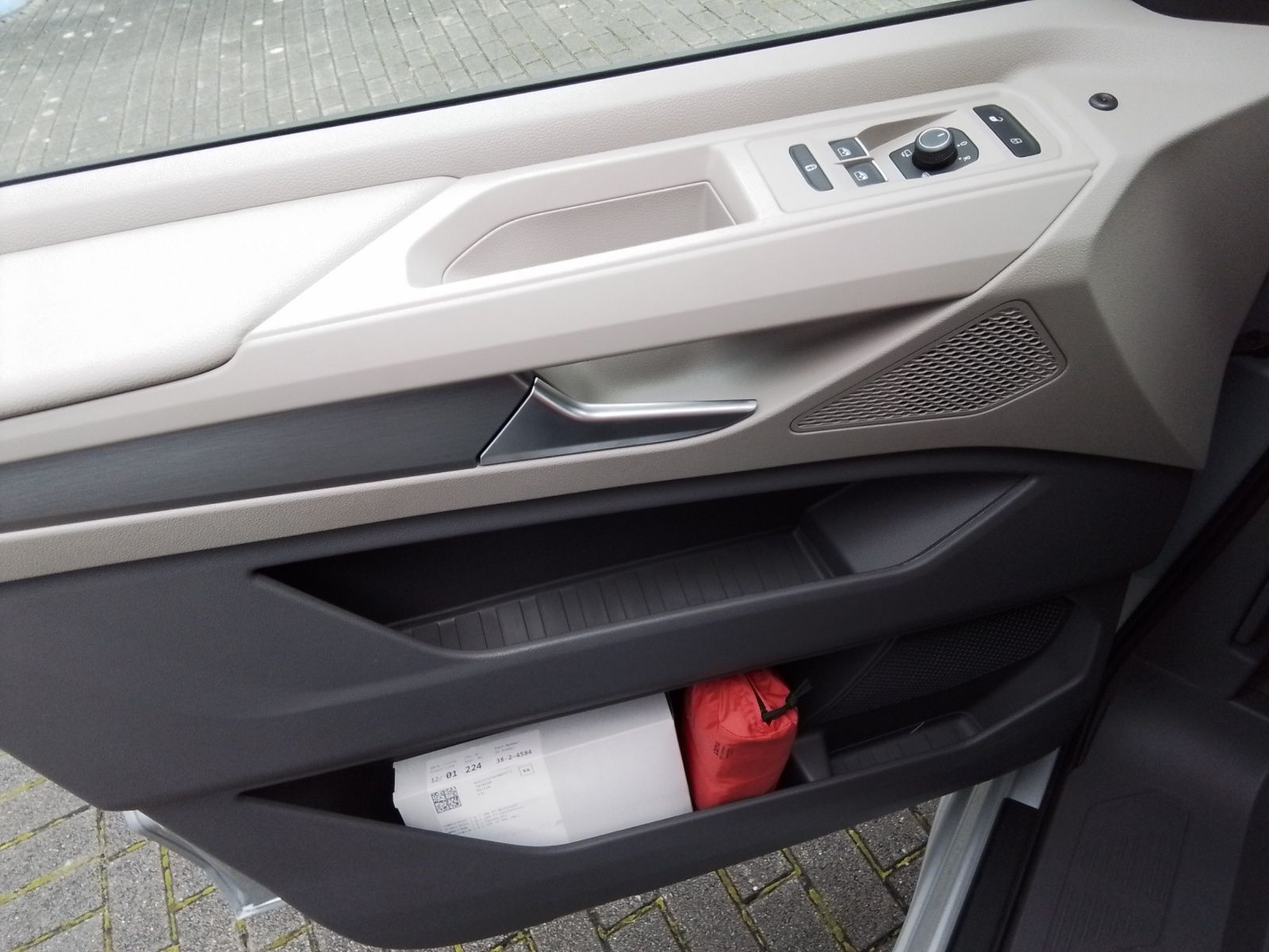 Fahrzeugabbildung Volkswagen T7 California Ocean 7-DSG ACC RFK NAVI STANDH. D
