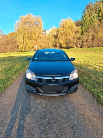 Opel Astra GTC 1.8