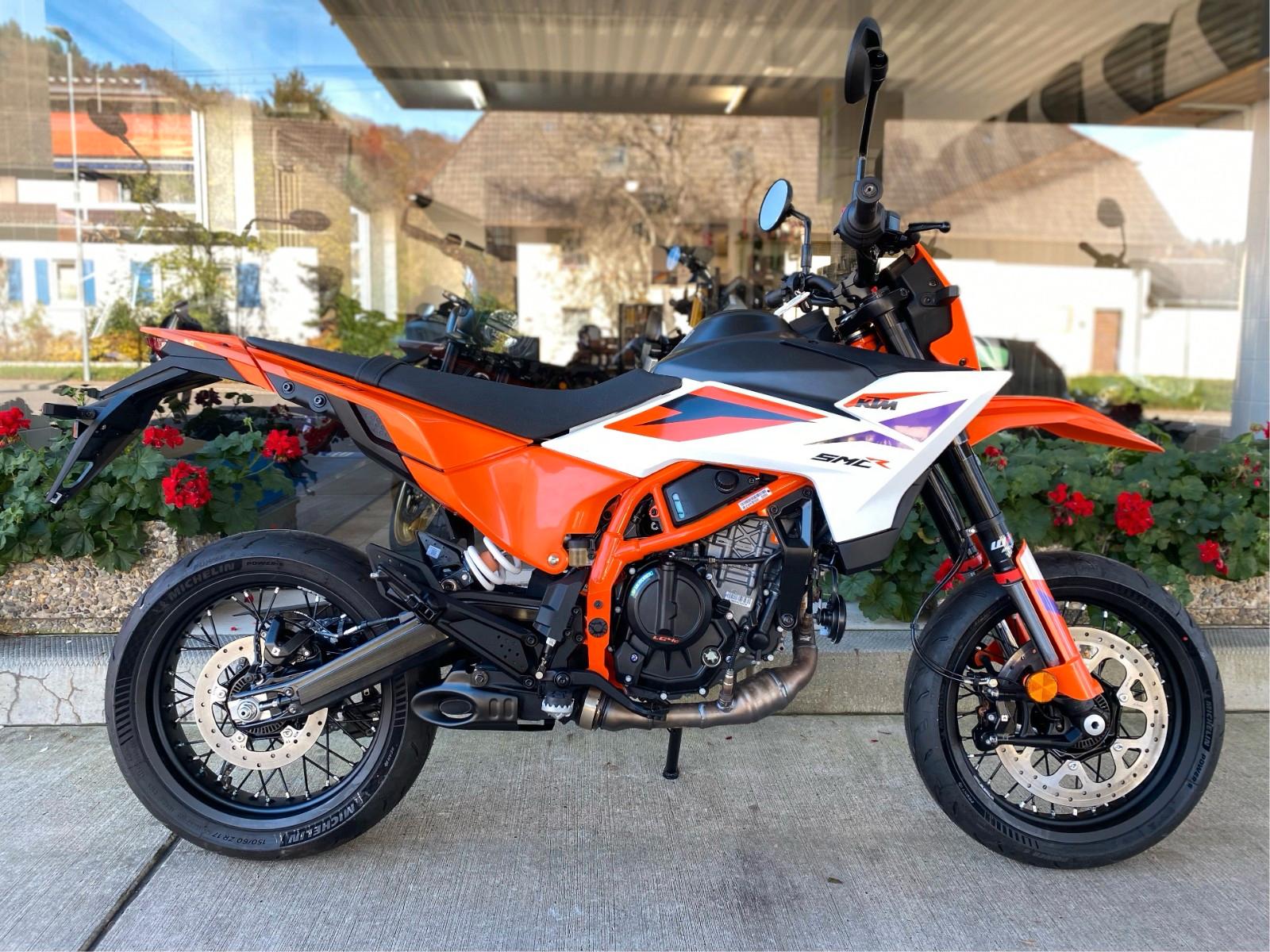 KTM 390 SMC R 2026