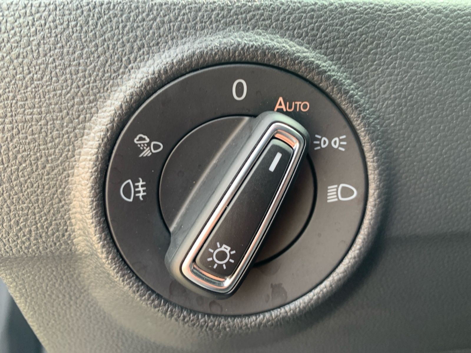 Volkswagen T-Roc - Bild 23