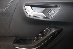 Fahrzeugabbildung Ford Puma 1,0 EB Titanium AUTOMATIK LED Winter Paket