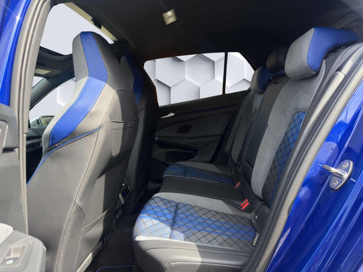 Golf R 2.0 TSI 4Motion DSG 235kW Panoschiebedach