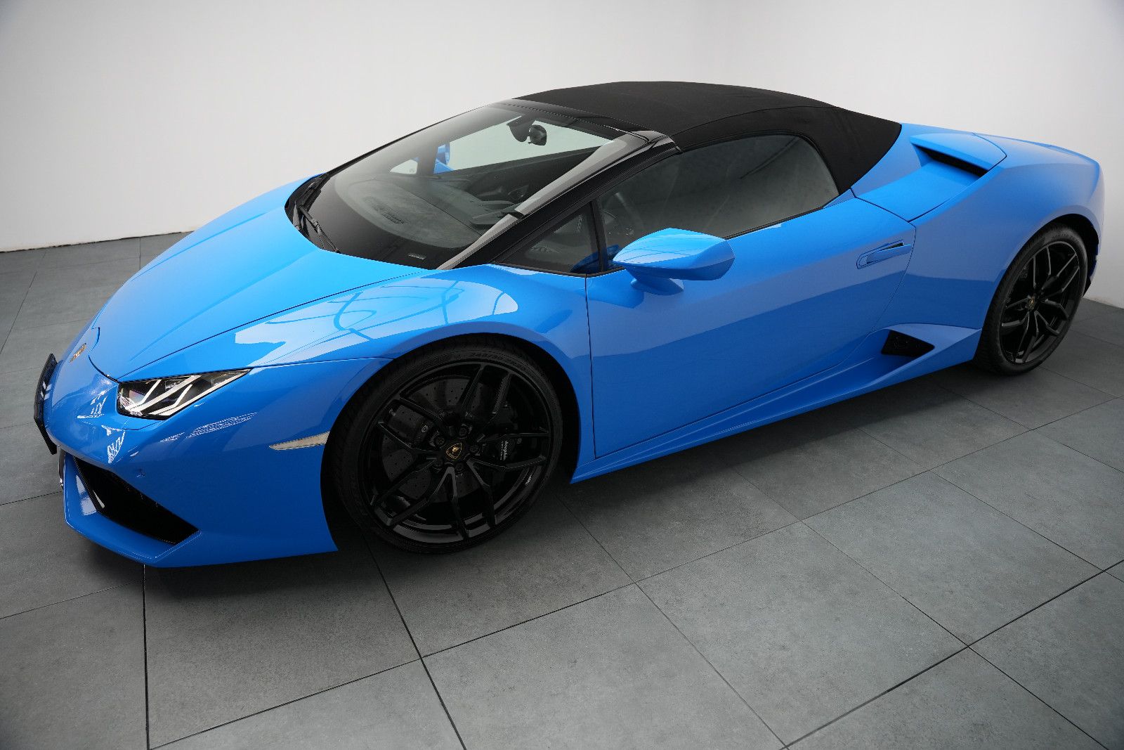 Fahrzeugabbildung Lamborghini Huracán/SPYDER/LIFT/KAMERA/LP610/KERAMIK/