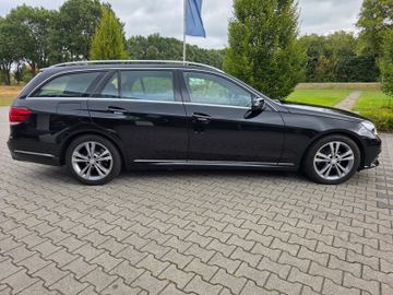 Mercedes E 200 - 9