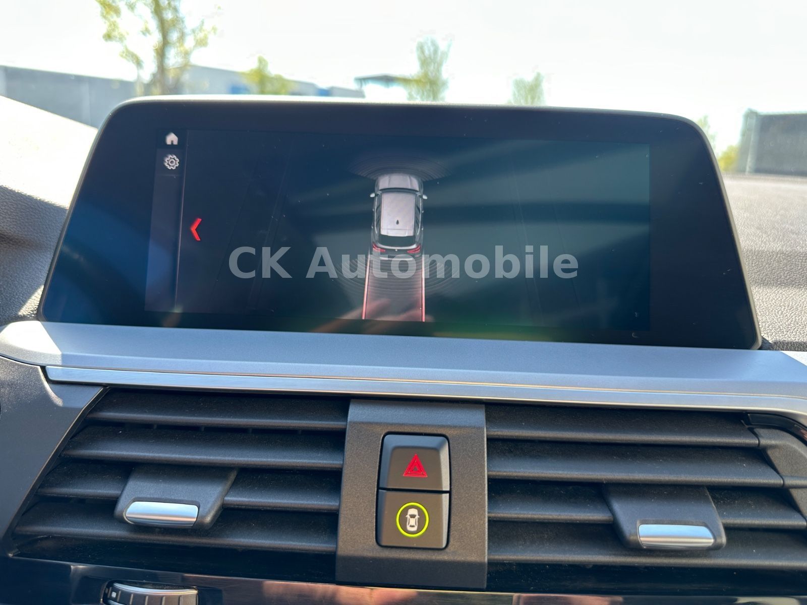 Fahrzeugabbildung BMW X3 xDrive20d Advantage/Navi/Head-Up/Pano/AHK