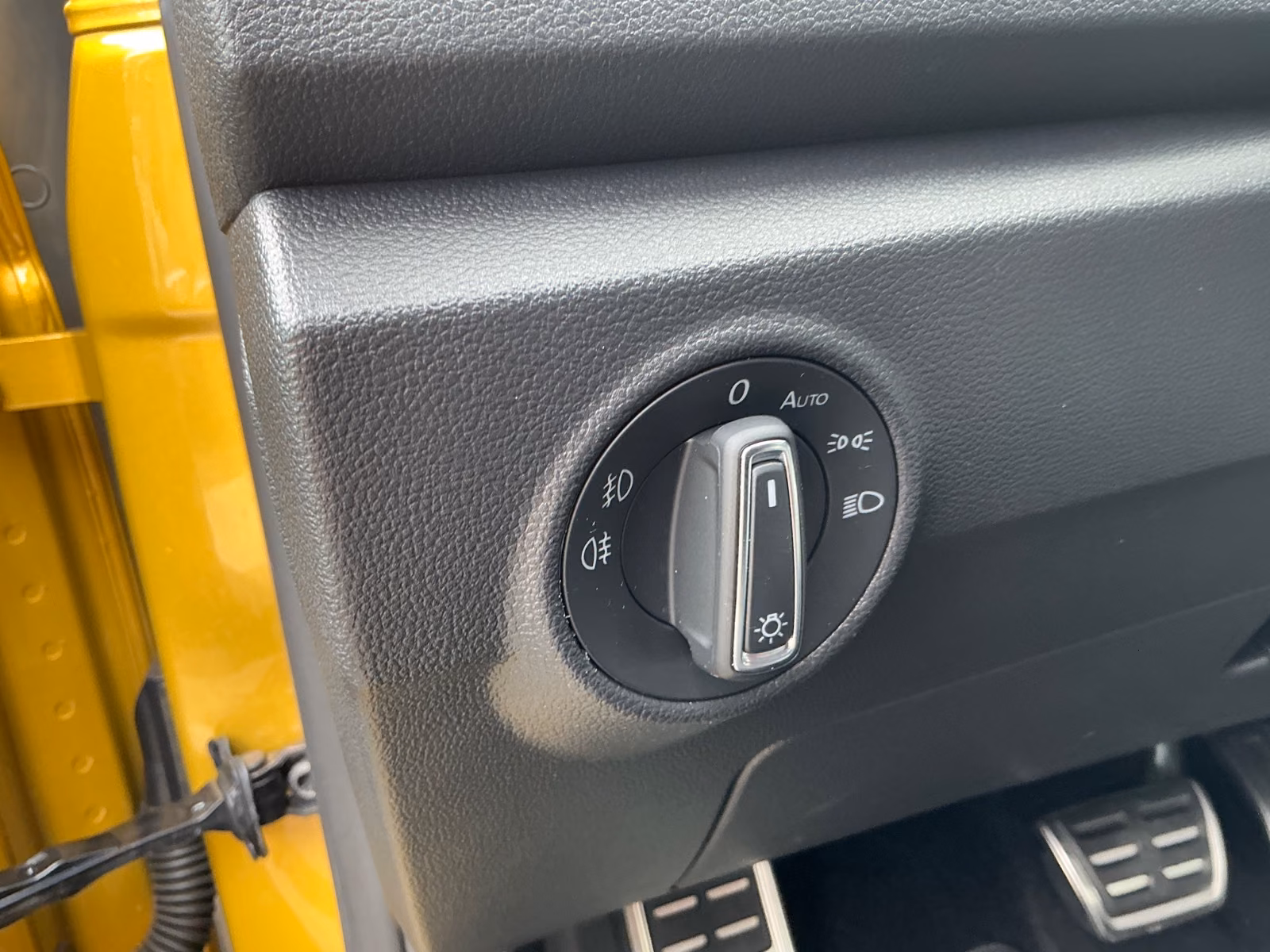 Volkswagen T-Roc Cabriolet R-Line DSG Carplay Navi Kamera, миниатюра 24