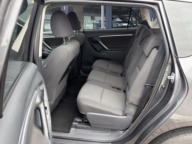 Toyota Verso Executive 1.8 °7-Sitzer°RFK°AAC°SHZ°NSW°