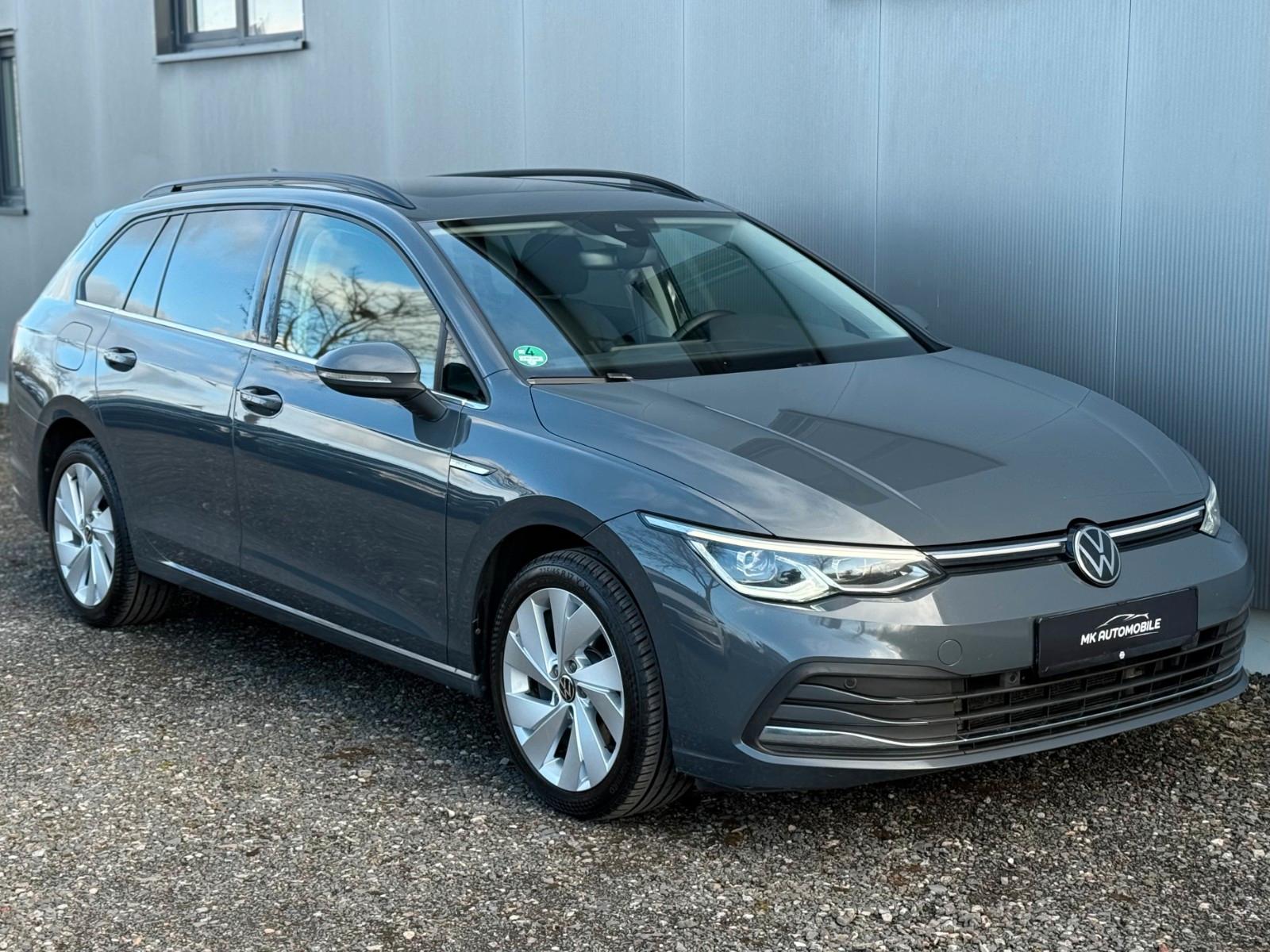 Volkswagen Golf VIII Style 2.0 DSG*ACC*MATRIX*PANO*AHK