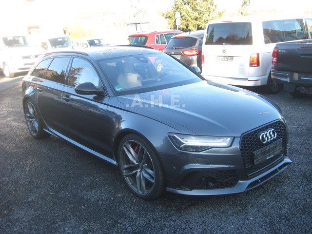 Audi RS6 Avant Performance*Panorama*Matrix*2x 21 Zoll