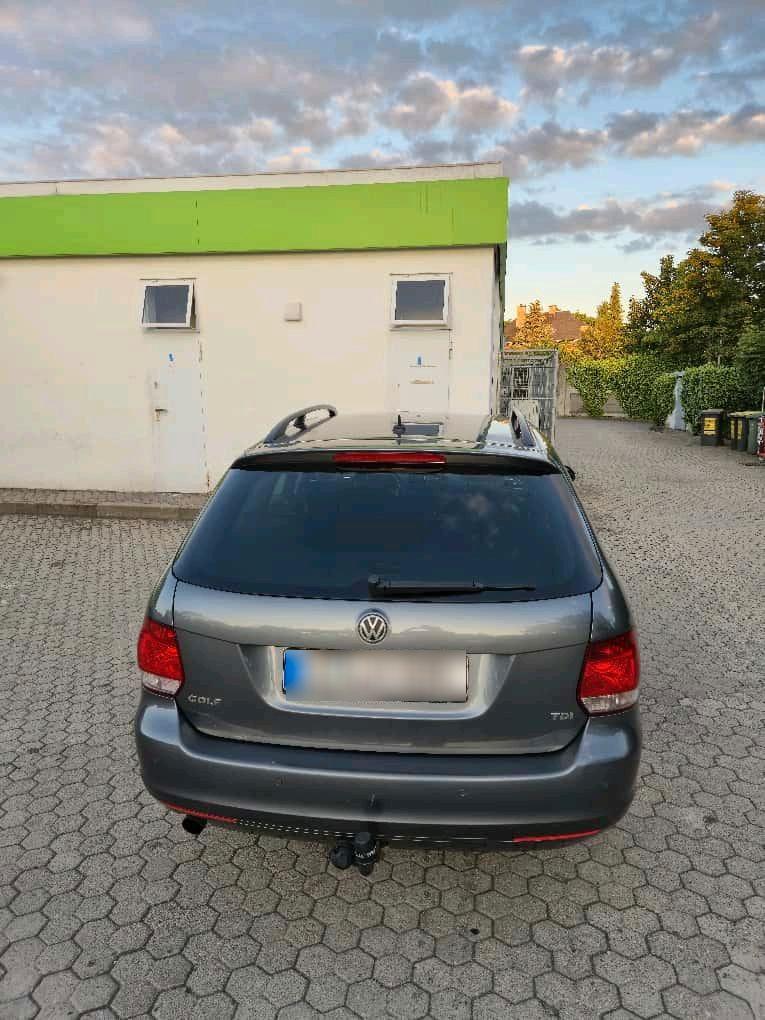 Volkswagen Golf 2010 — photo 11