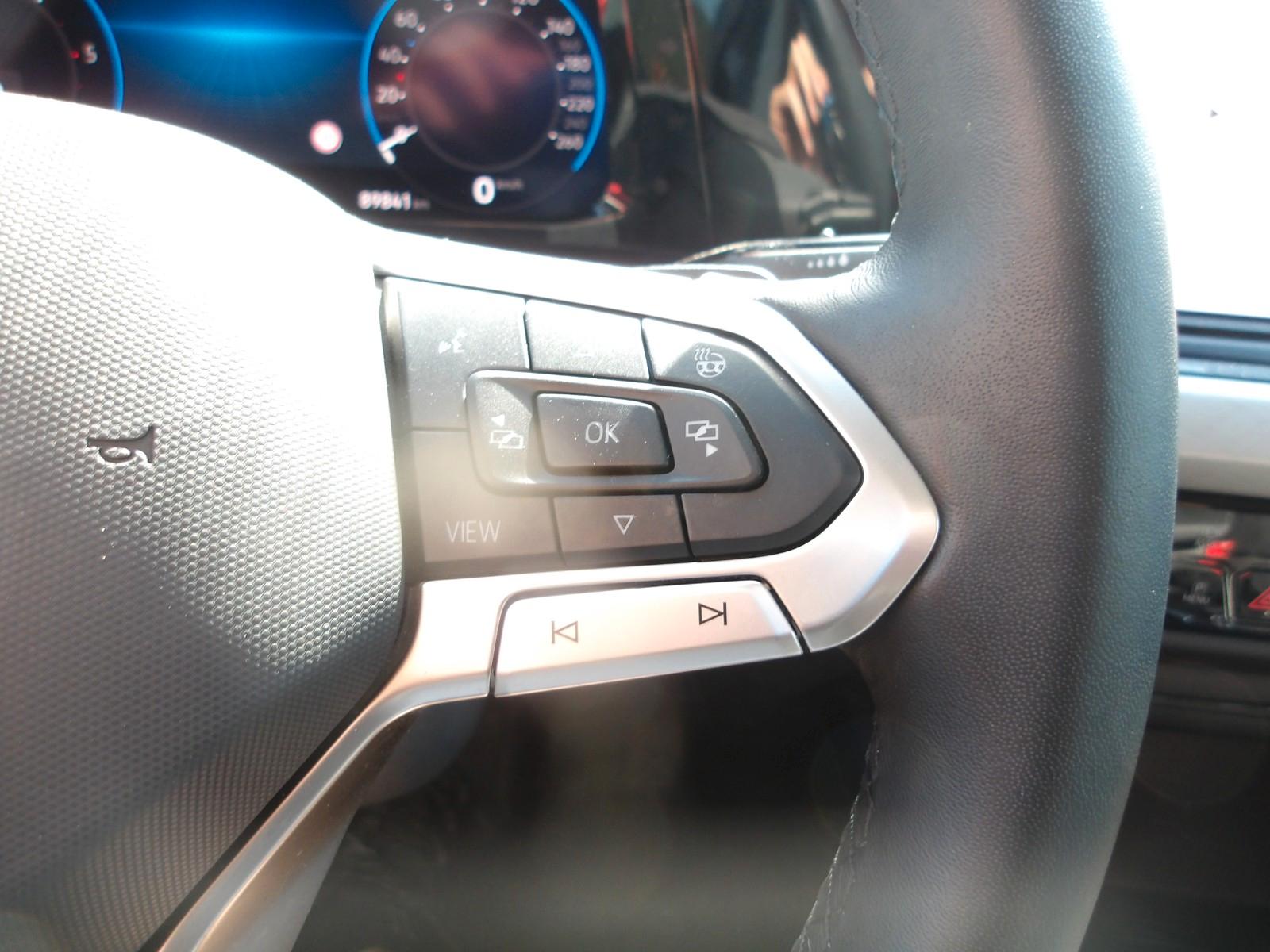 Volkswagen Golf VIII Lim. Life EXP -, миниатюра 17