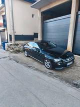 Mercedes-Benz Mercedes e 200 - Mercedes-Benz E 200 in Augsburg