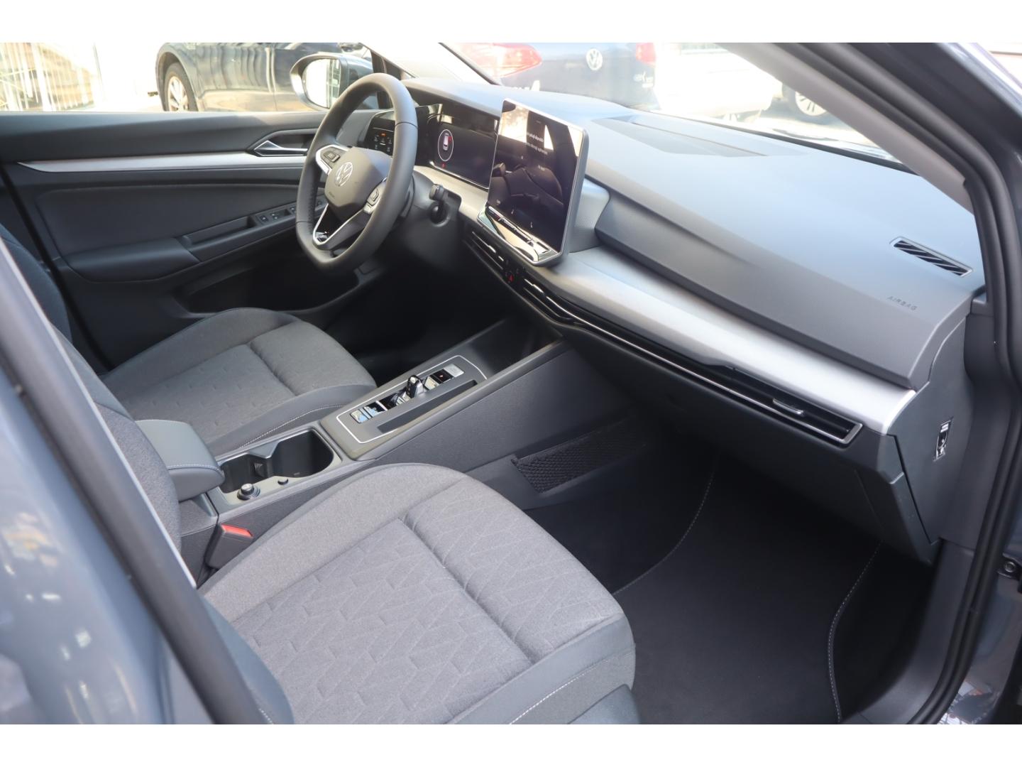 Volkswagen Golf VIII 1.5 eTSI DSG AHK Winterpaket RFK Side, миниатюра 11
