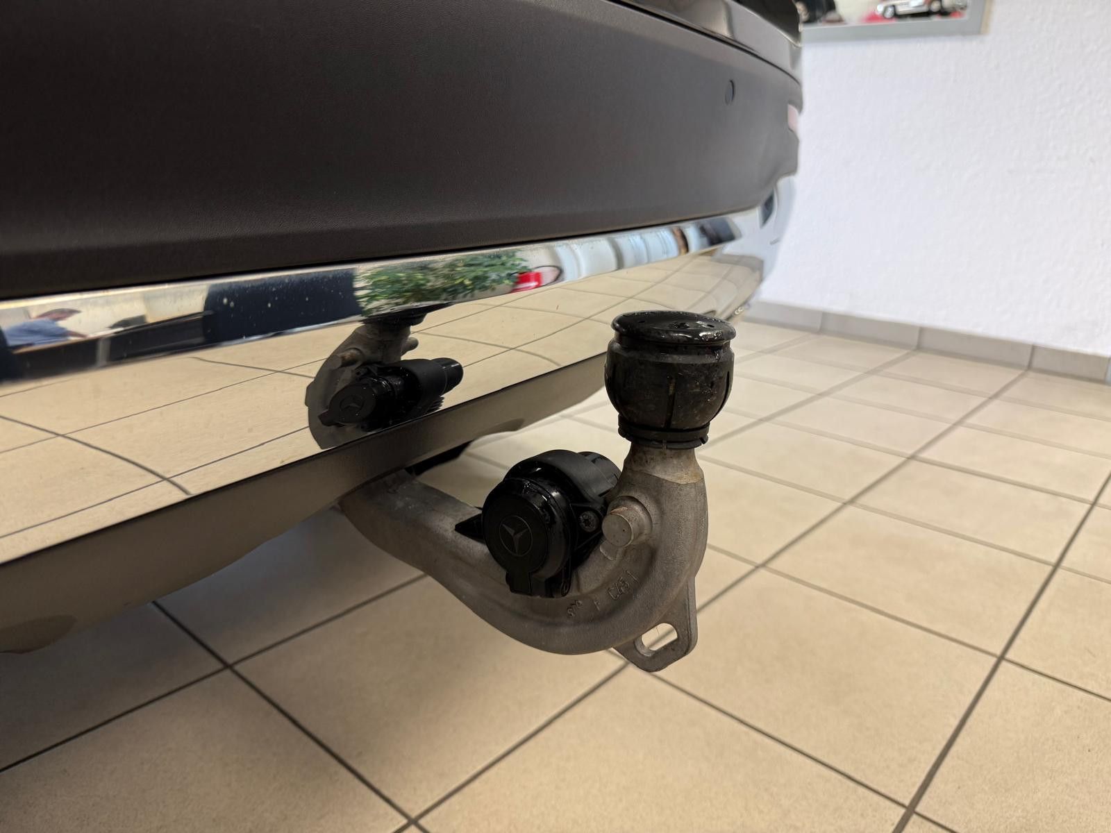 Fahrzeugabbildung Mercedes-Benz GLB 200 / SCHEKCHEFT / LED / NAVI / KAMERA