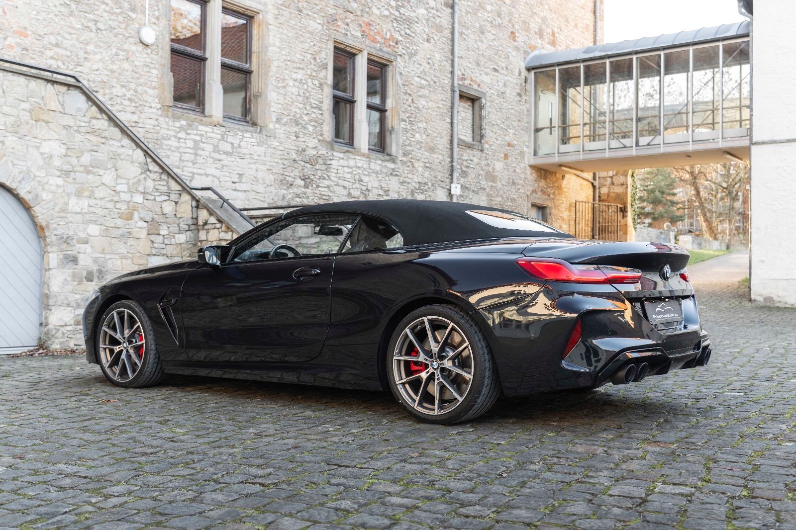 Fahrzeugabbildung BMW M850 i xDrive M-TECHNIC H&K LED 360° CABRIO TOTW