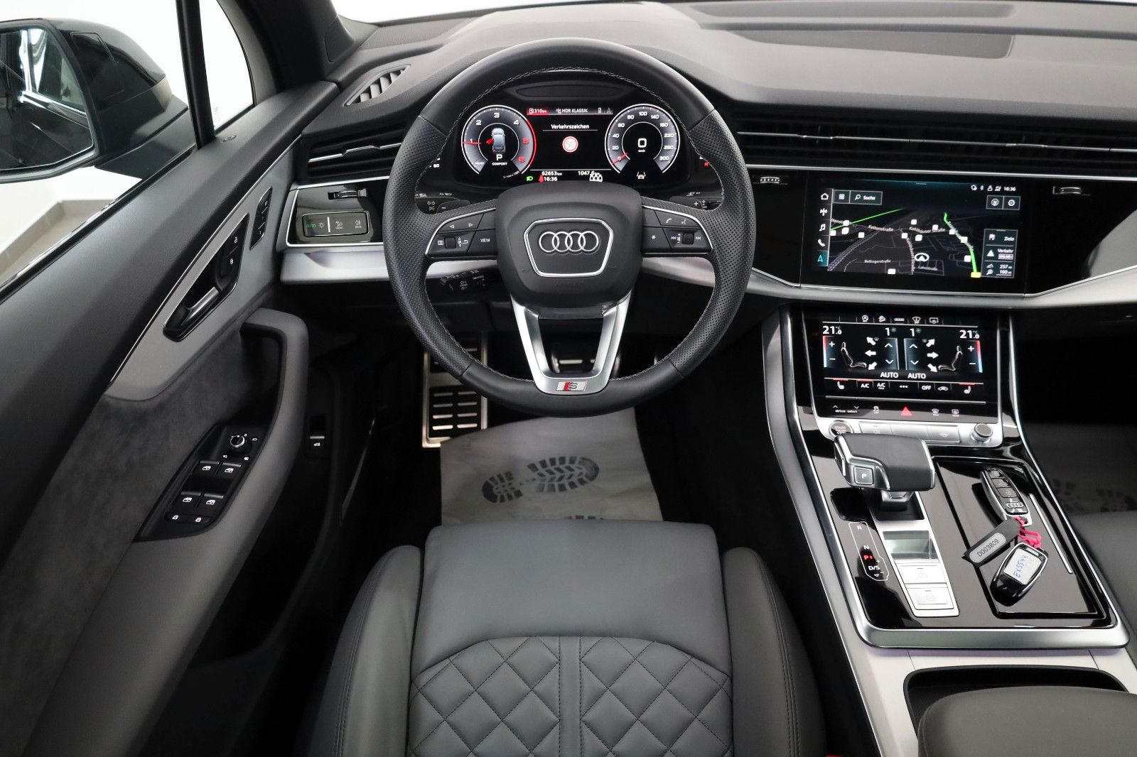 Fahrzeugabbildung Audi Q7 50 TDI quattro S line,Kame.,ACC,HUD,Panor,B&O