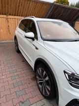Volkswagen Tiguan 2.0 TDI 4MOTION Panorama 140kW DSG R-LINE - Volkswagen Tiguan: 140