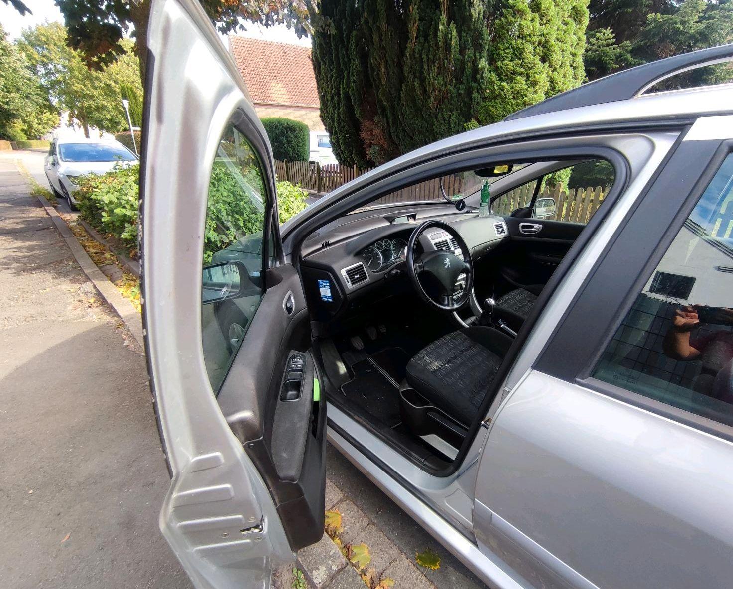 Peugeot 307 2004 — photo 5